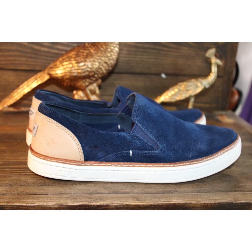 UGG Women’s Sammy Suede Slip-On Sneakers Blue Size 6.5 / EU 37 – Comfortable Cas
